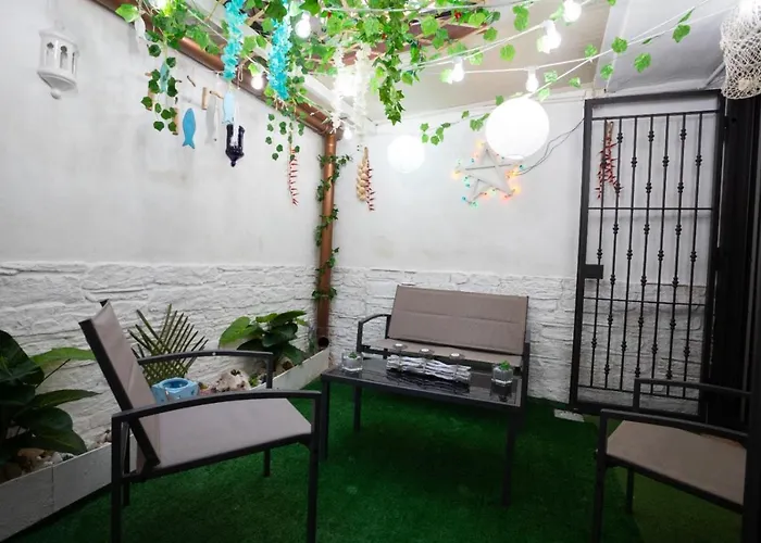 Angel House * בארי